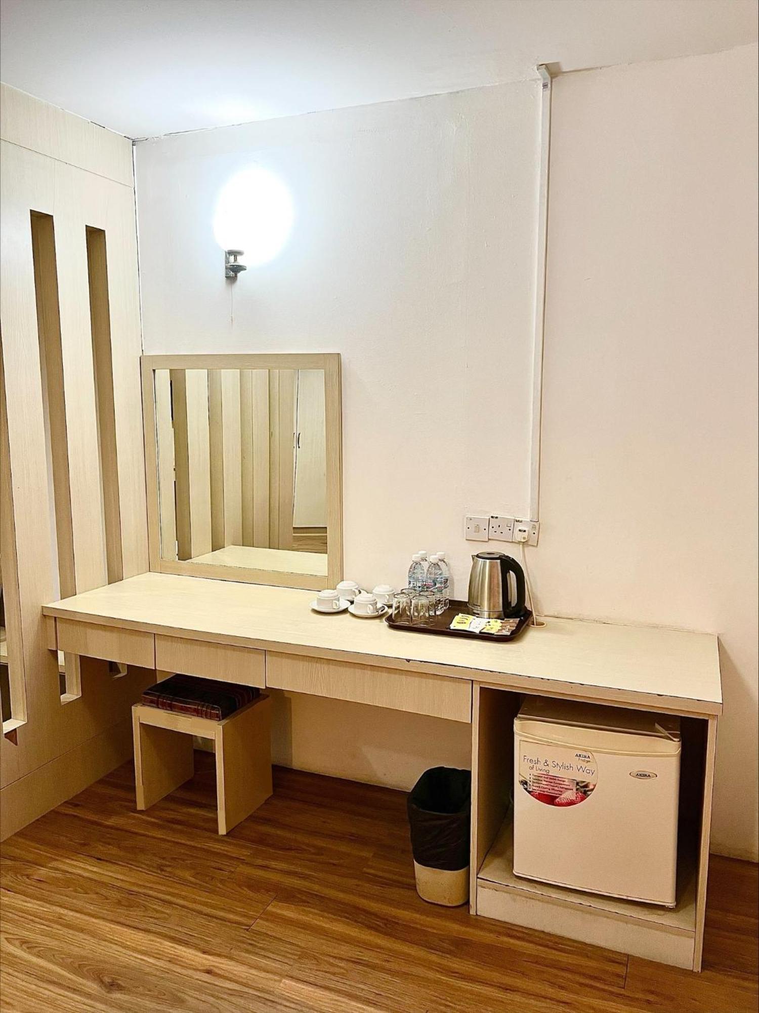 Promenade Service Apartment Kota Kinabalu Eksteriør bilde
